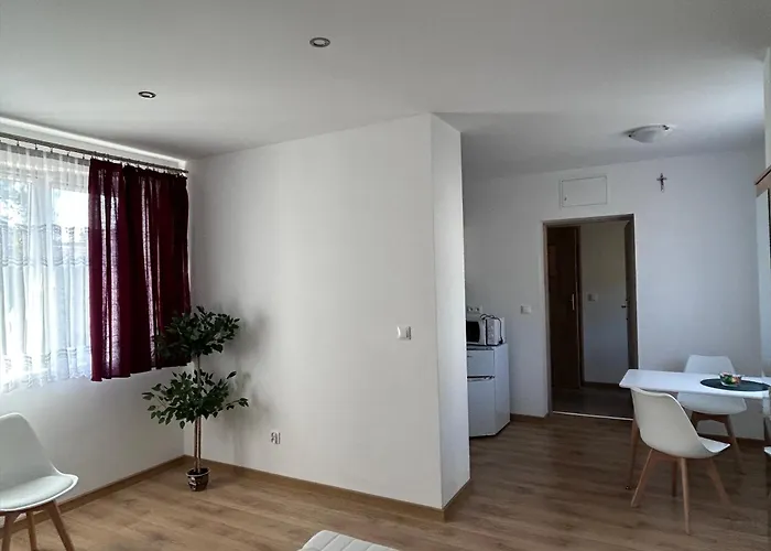 Pod Lipowkami Дом отдыха *